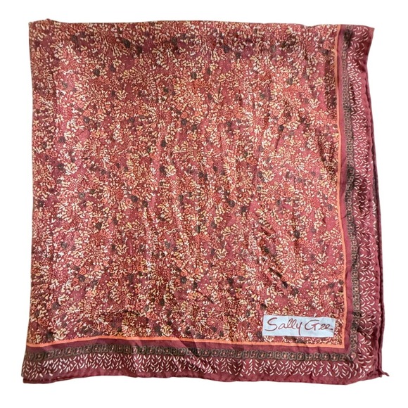 Sally Gee Fall Square Scarf Wrap Red Orange - Picture 2 of 12